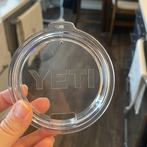 Yeti lids - Picture 3 of 3